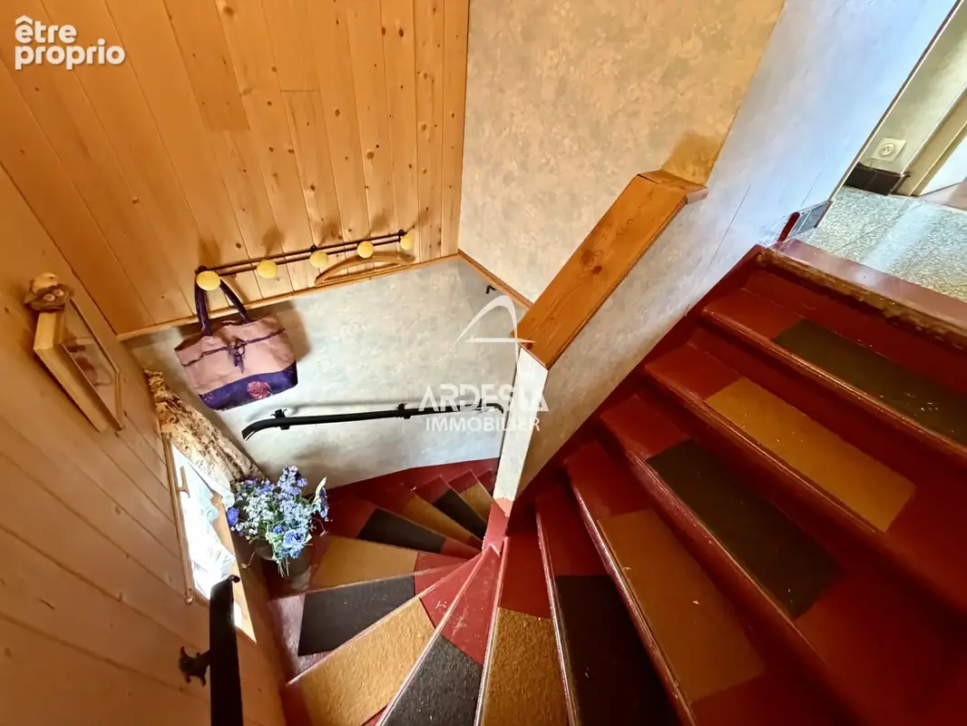 Maison 87 m2   3 chambres   Sous-sol complet   Grand garage   Beau terrain - photo 13