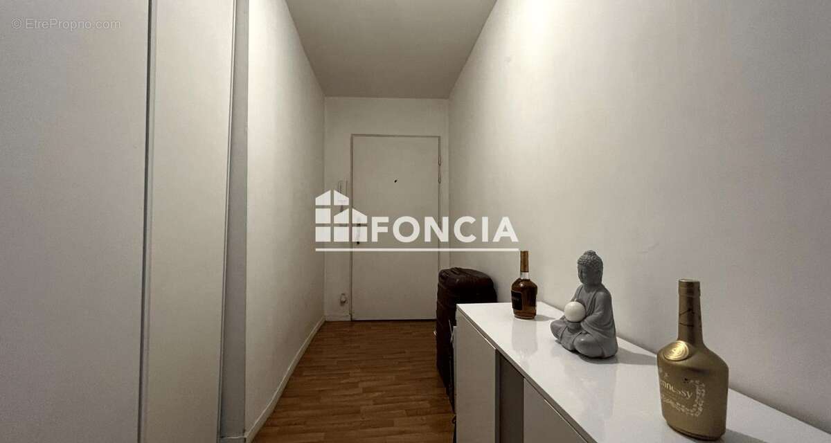 Appartement à CORBEIL-ESSONNES