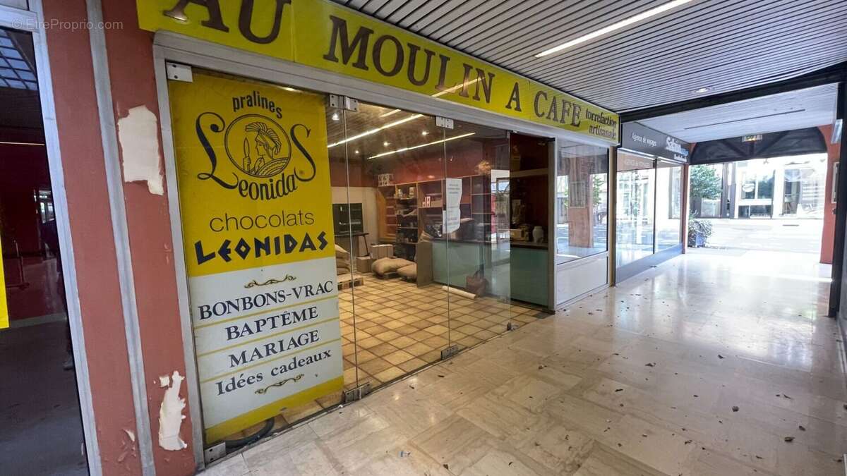Commerce 50 m² à Mayenne  - photo 7