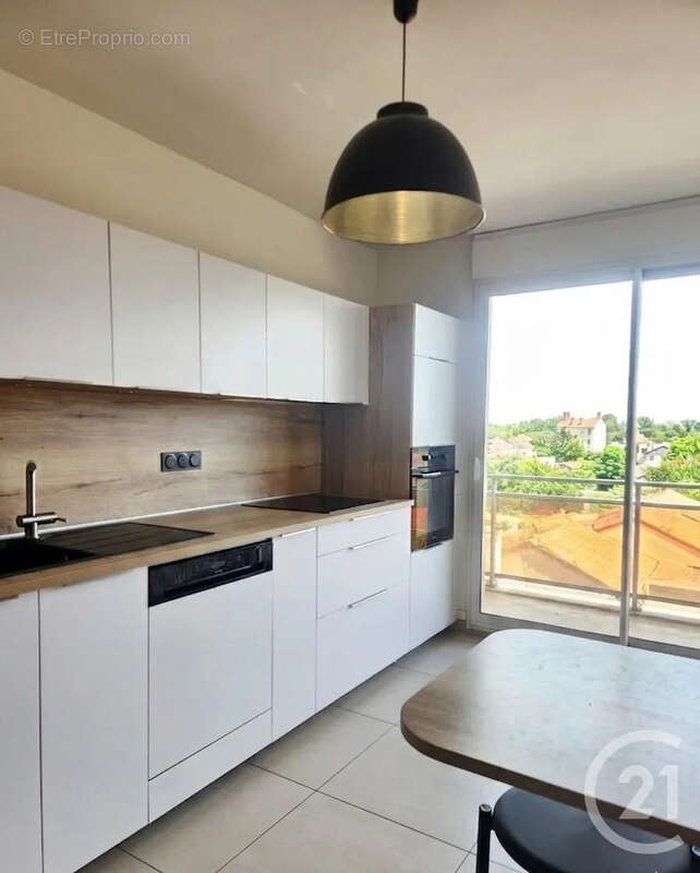 Appartement à VILLEURBANNE