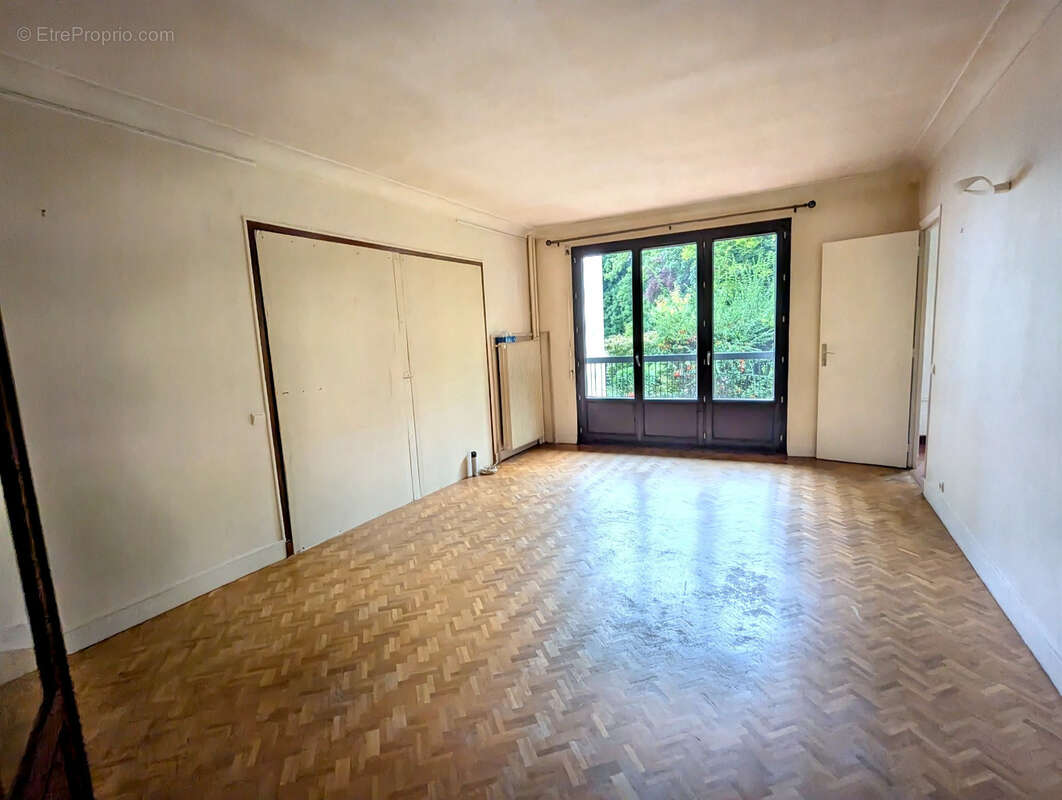 Appartement à FONTENAY-AUX-ROSES