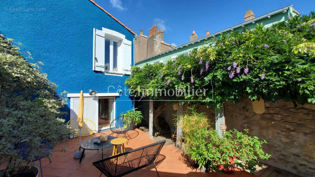 Maison à PAIMBOEUF