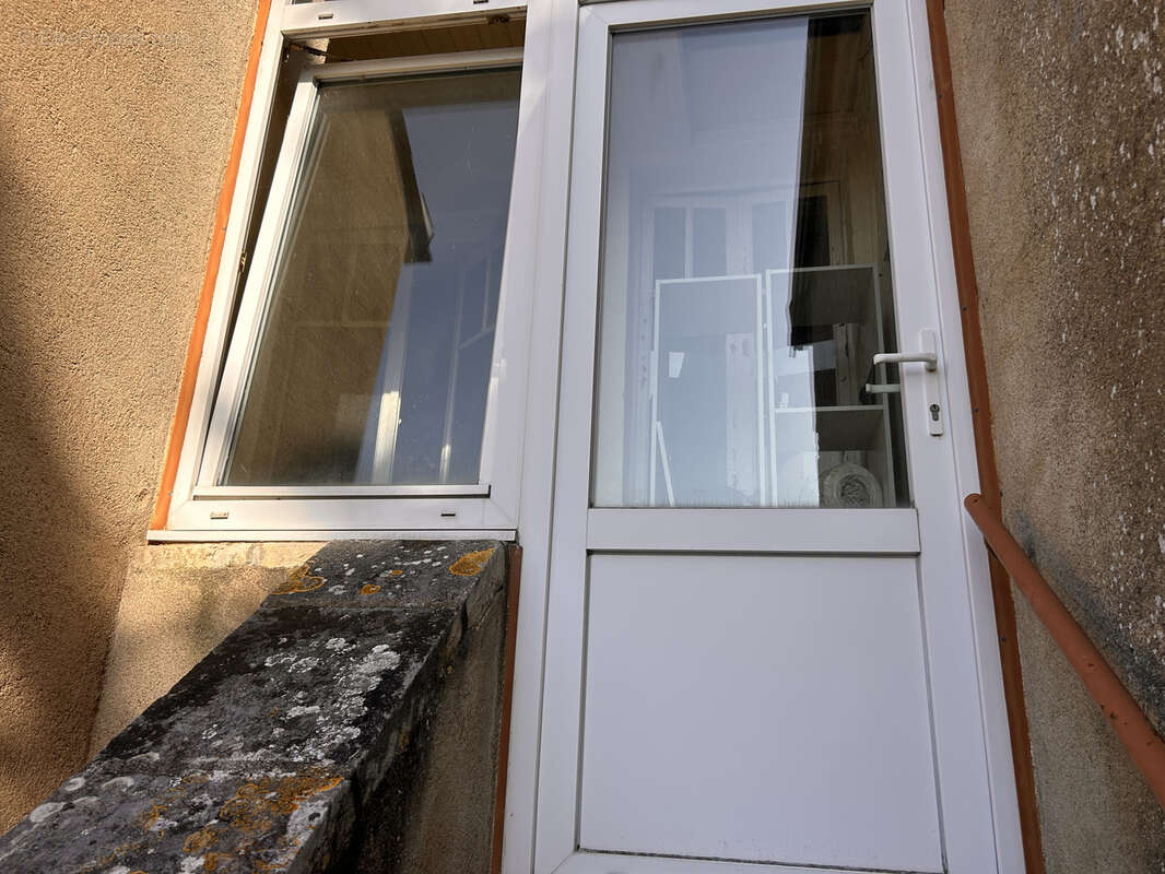 Maison à SAINT-MARCEL