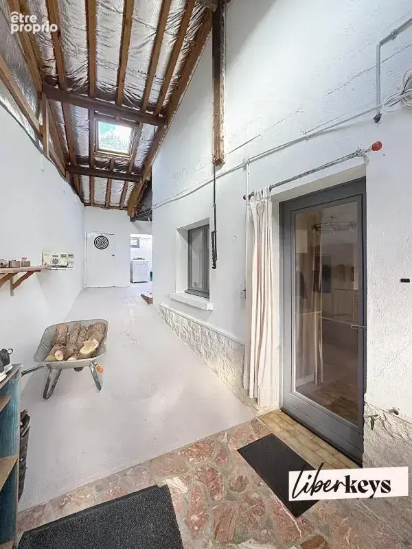 COUP DE CŒUR ATYPIQUE AU CŒUR DES VIGNES  Maison de 120 m², 4 chambres, source naturelle, grand garage avec atelier - photo 17