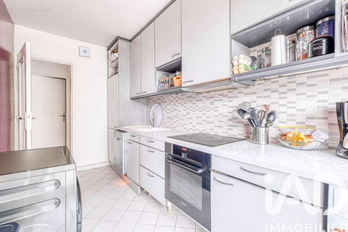 Photo 4 - Appartement à LIVRY-GARGAN