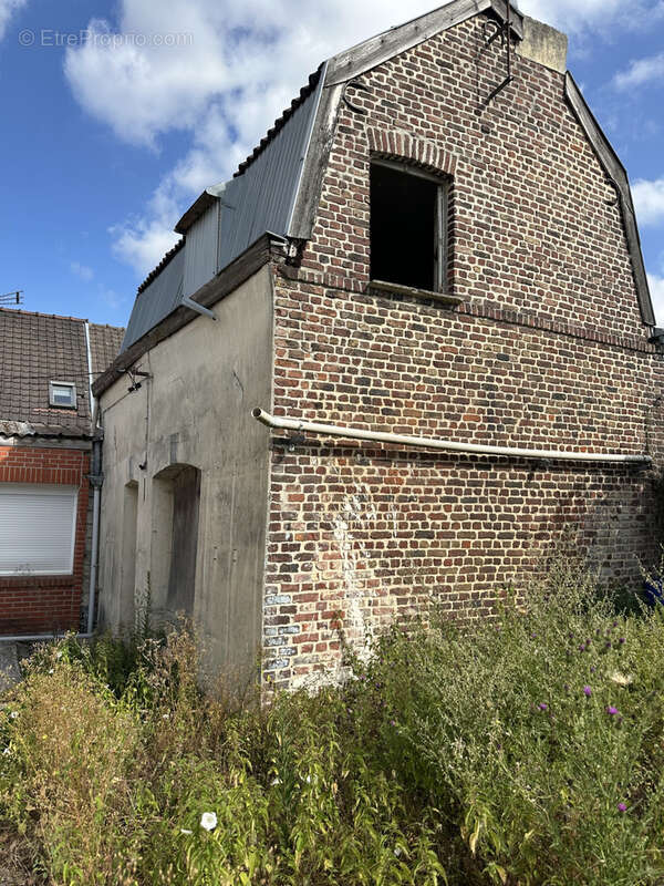 Maison à rénover 59174 La Sentinelle - photo 3