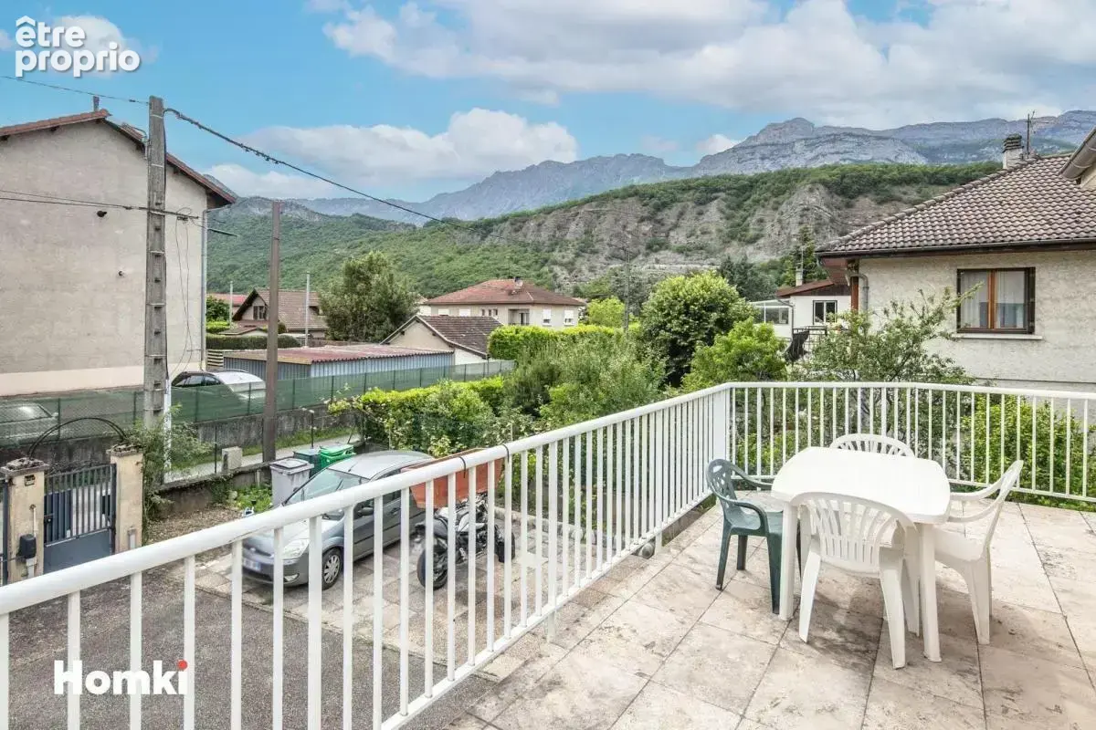 Maison/Villa T8 de 173 m² à Varces-Allières-et-Risset 38760 - photo 11