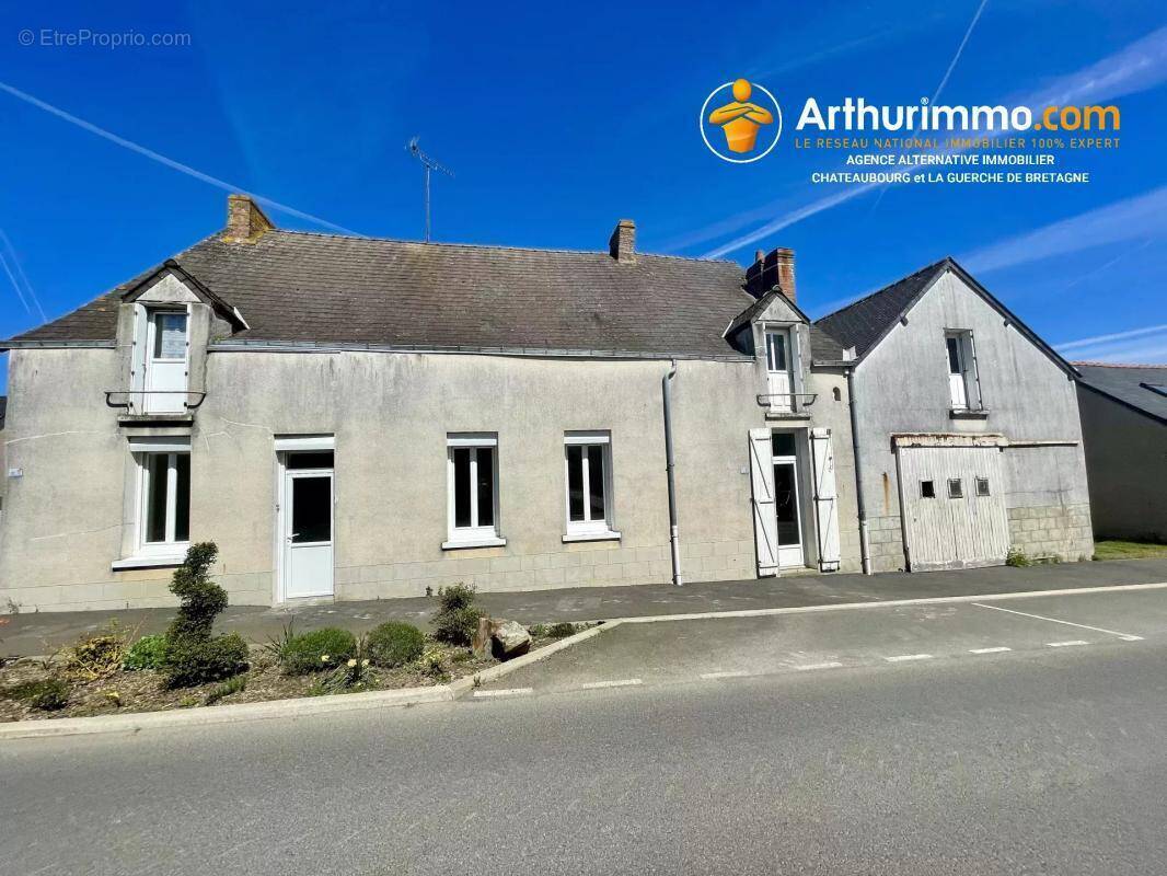 Maison à RENAZE