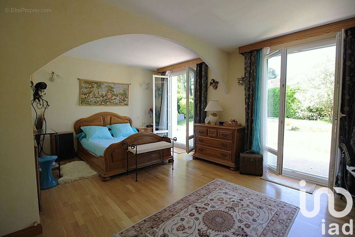 Photo 9 - Maison à LIMEIL-BREVANNES