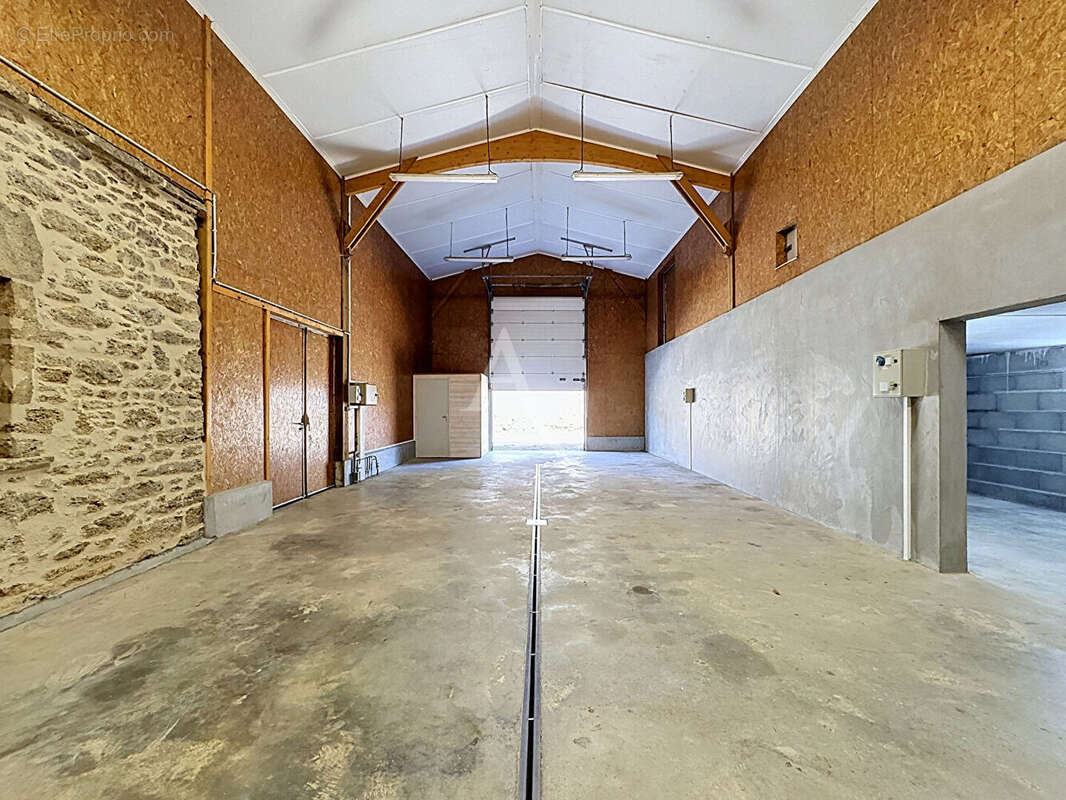 Maison 110 m² à Thouarce  - photo 2