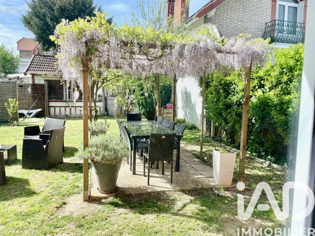 Photo 1 - Maison à VILLENEUVE-LE-ROI