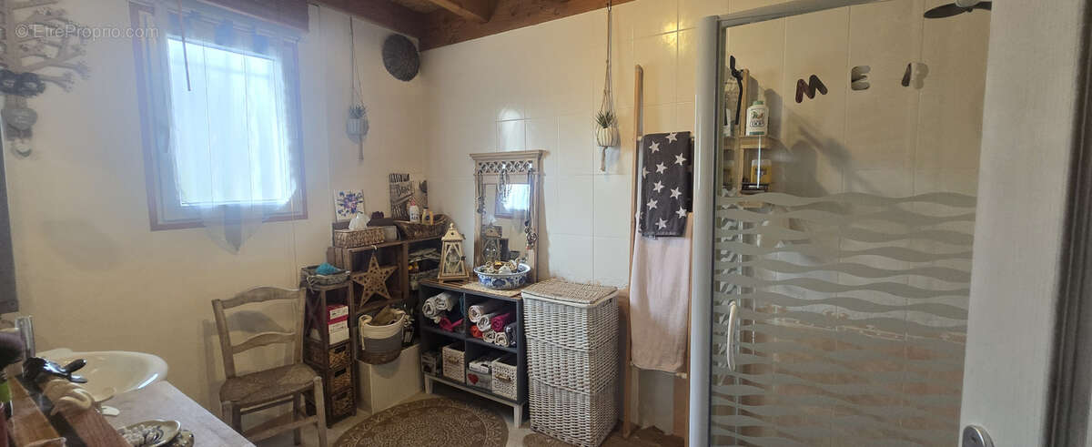 Maison à MONCEAUX-SUR-DORDOGNE