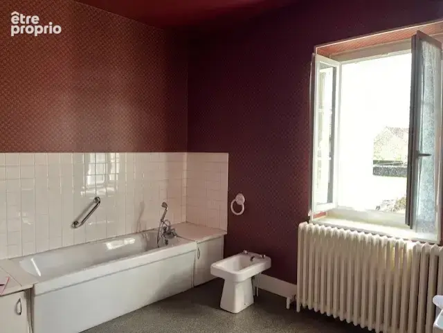 Belle maison des annees 30-40 sur un grand terrain arbore - photo 7