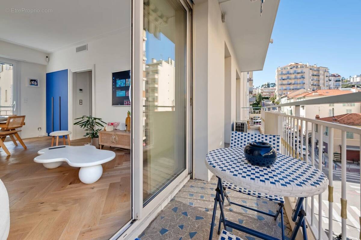 Appartement à NICE