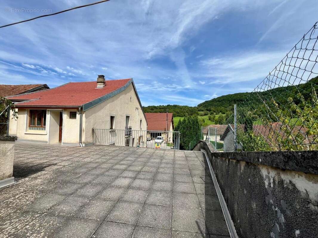 Photo 8 - Maison à IVREY