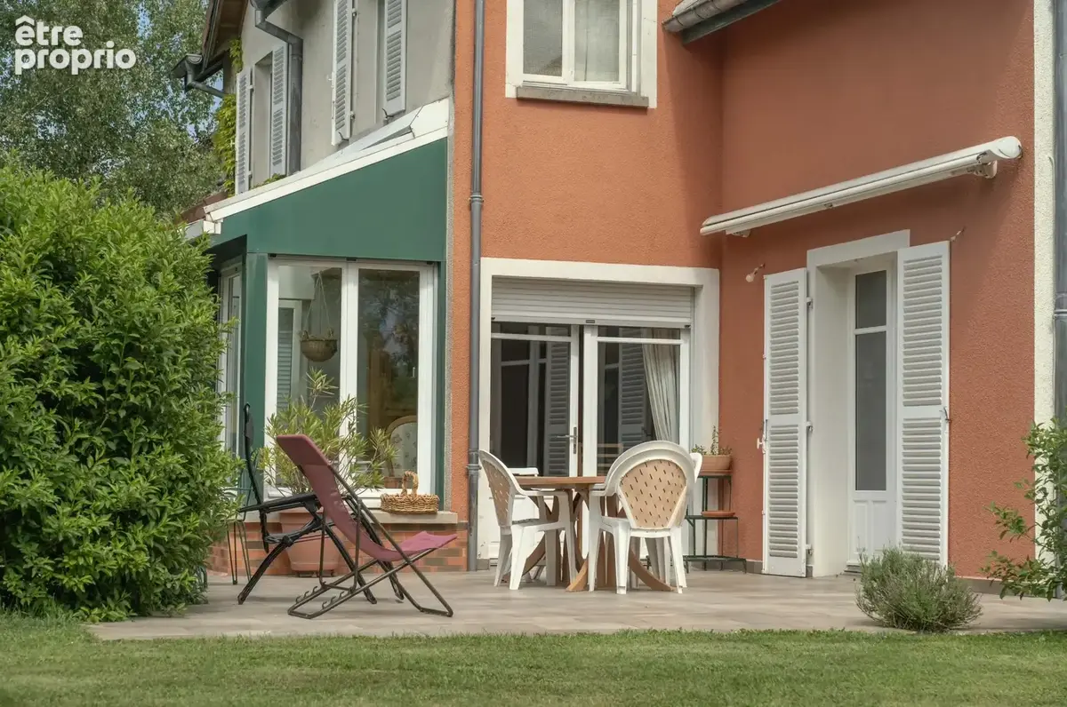 Maison de caractère 200m2, HAREVILLE SOUS MONTFORT - photo 2