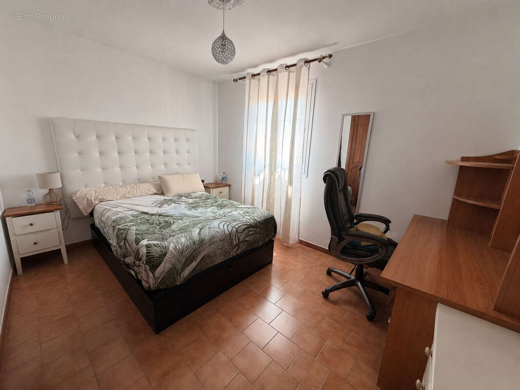 Maison 90 m² à Fos-Sur-Mer  - photo 7