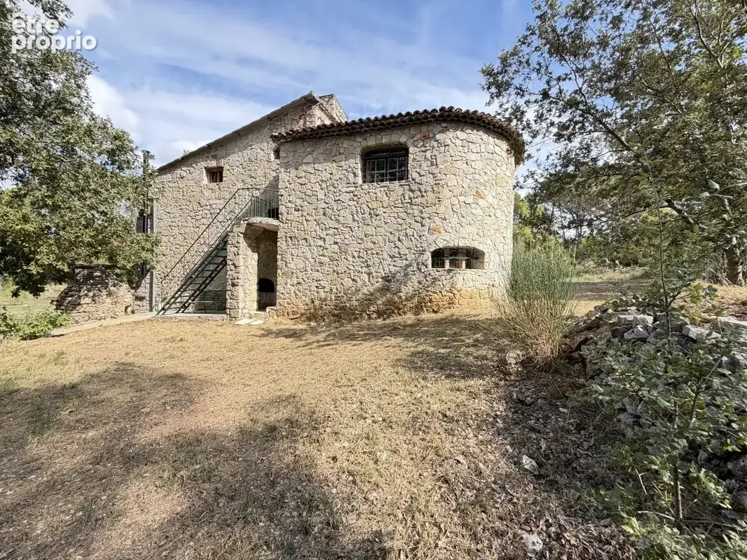 Callas – propriété en pierre sur 3,2 hectares – calme absolu - photo 25