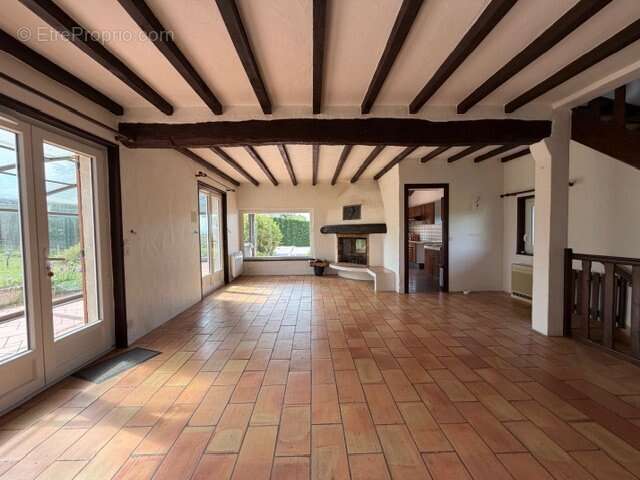 Maison à LA FOUILLOUSE