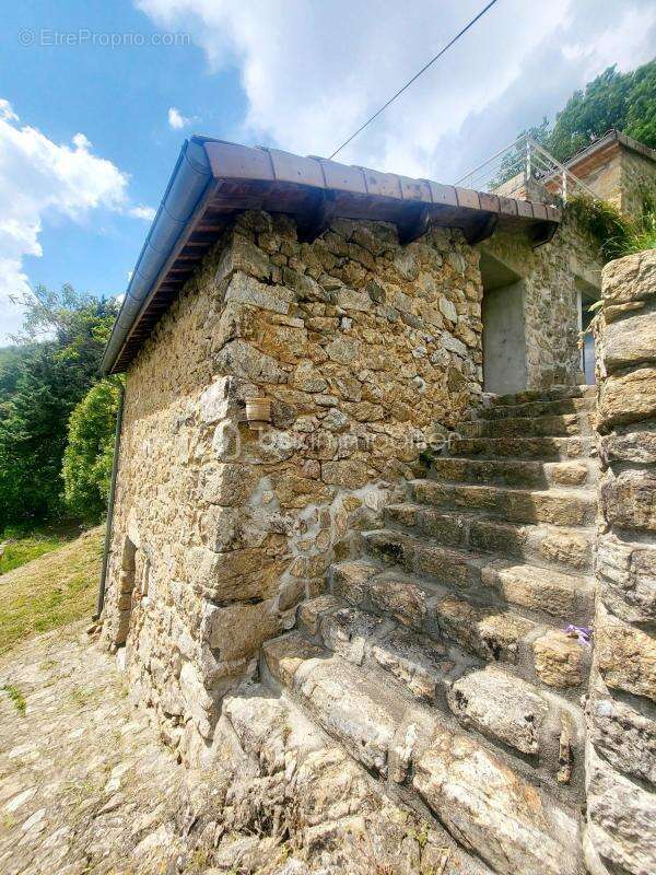 Maison à THUEYTS