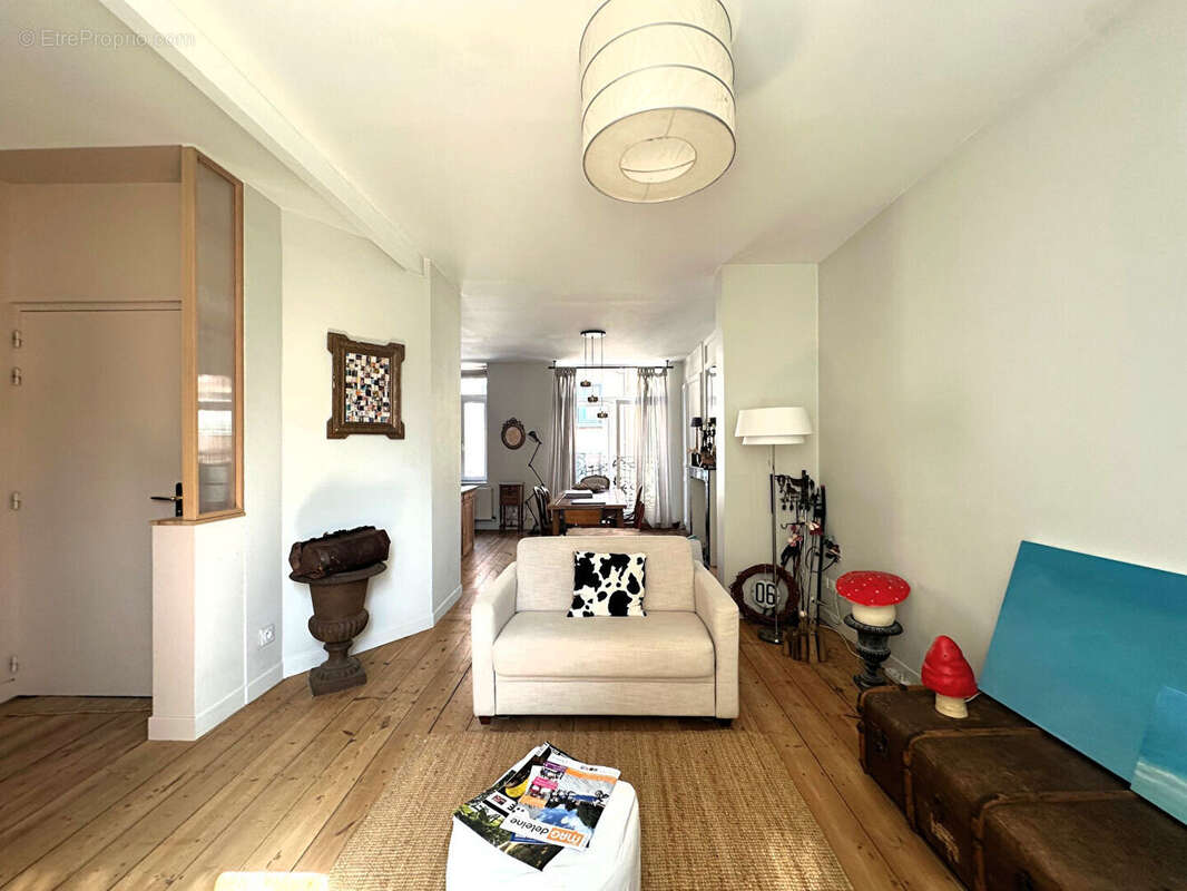 Appartement à LA MADELEINE