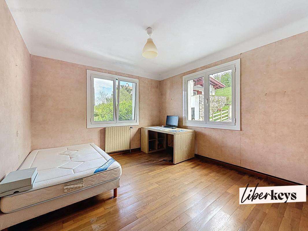 Appartement à CIBOURE