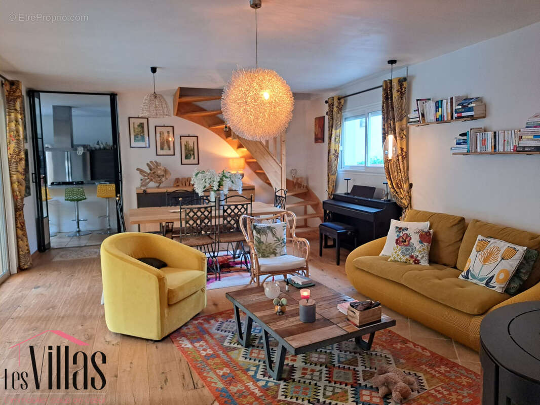 Maison à SAINT-ANDRE-DE-ROQUELONGUE