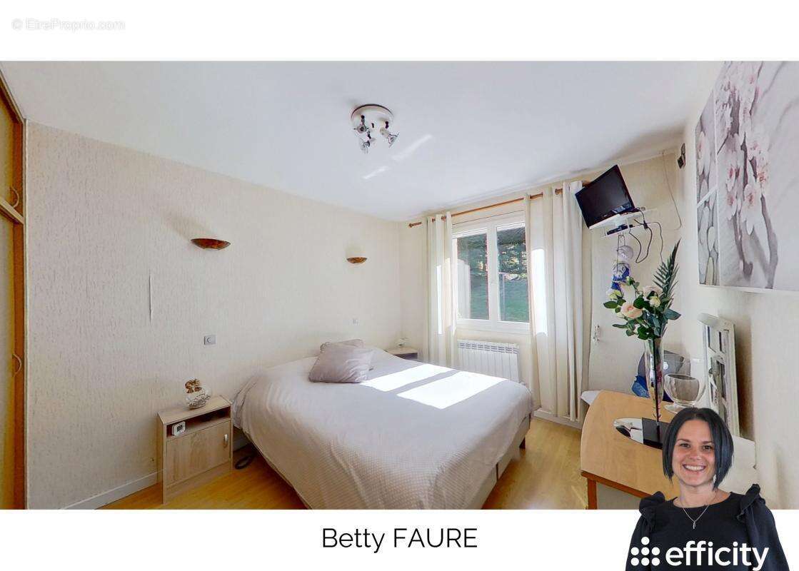 Maison à SAINT-FERREOL-D&#039;AUROURE