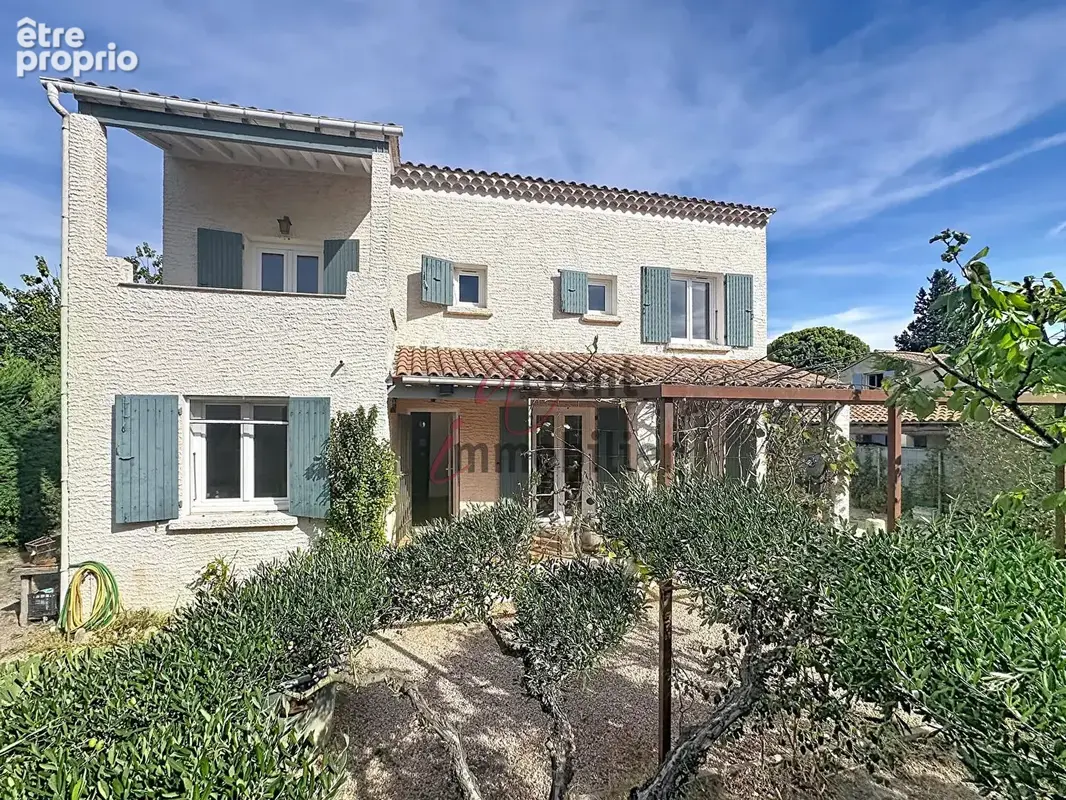 Photo Maison à Molleges au prix de 349 800€