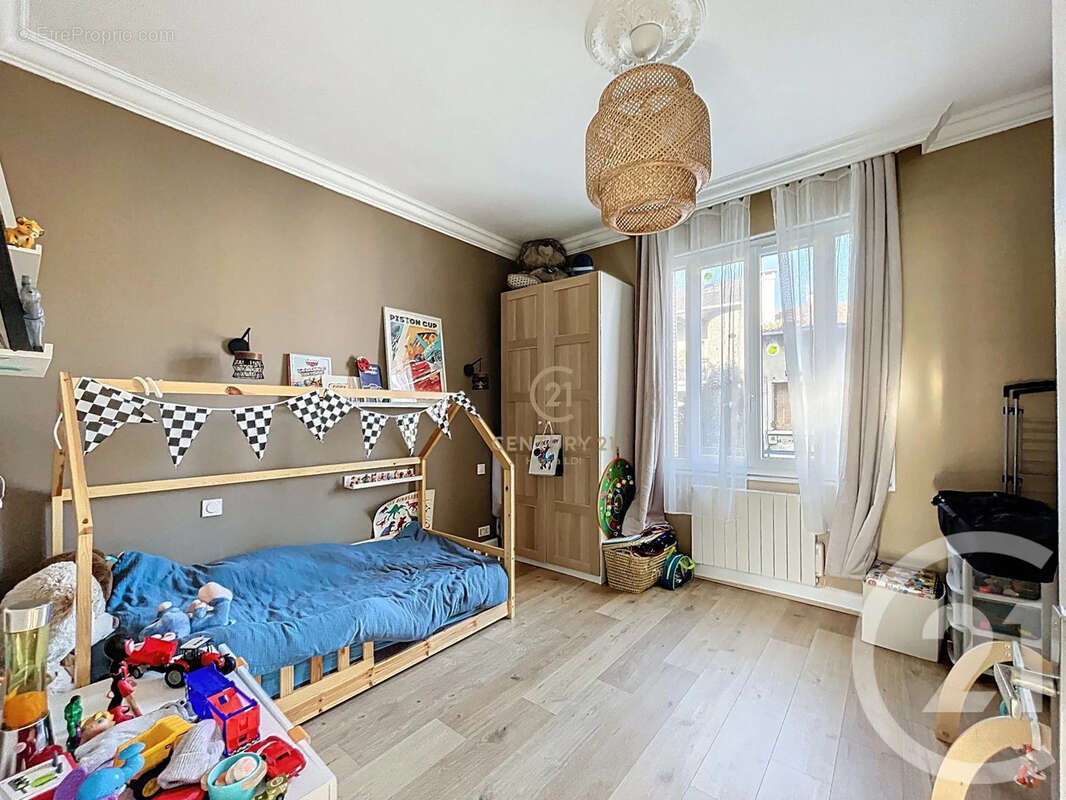 Appartement à GRIGNY