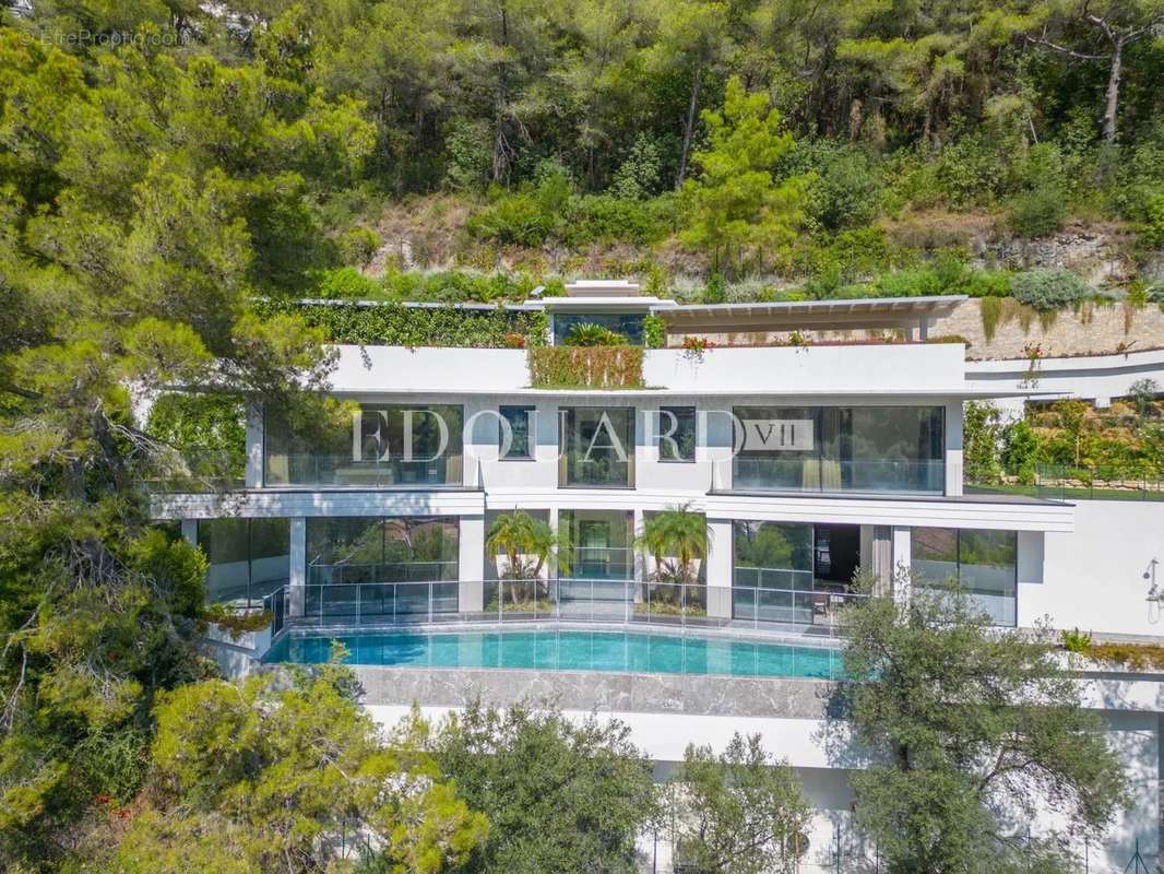 Maison à ROQUEBRUNE-CAP-MARTIN