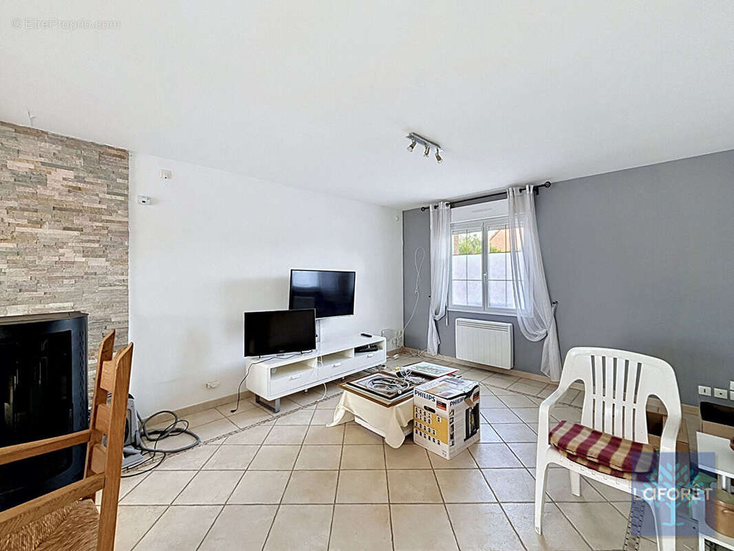 Maison Hergnies 6 pièce(s) 145 m2 - photo 4