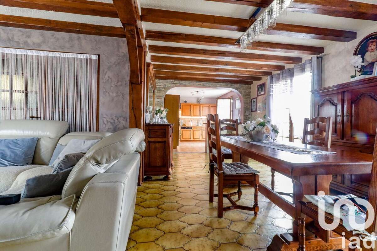 Photo 9 - Maison à LINAS