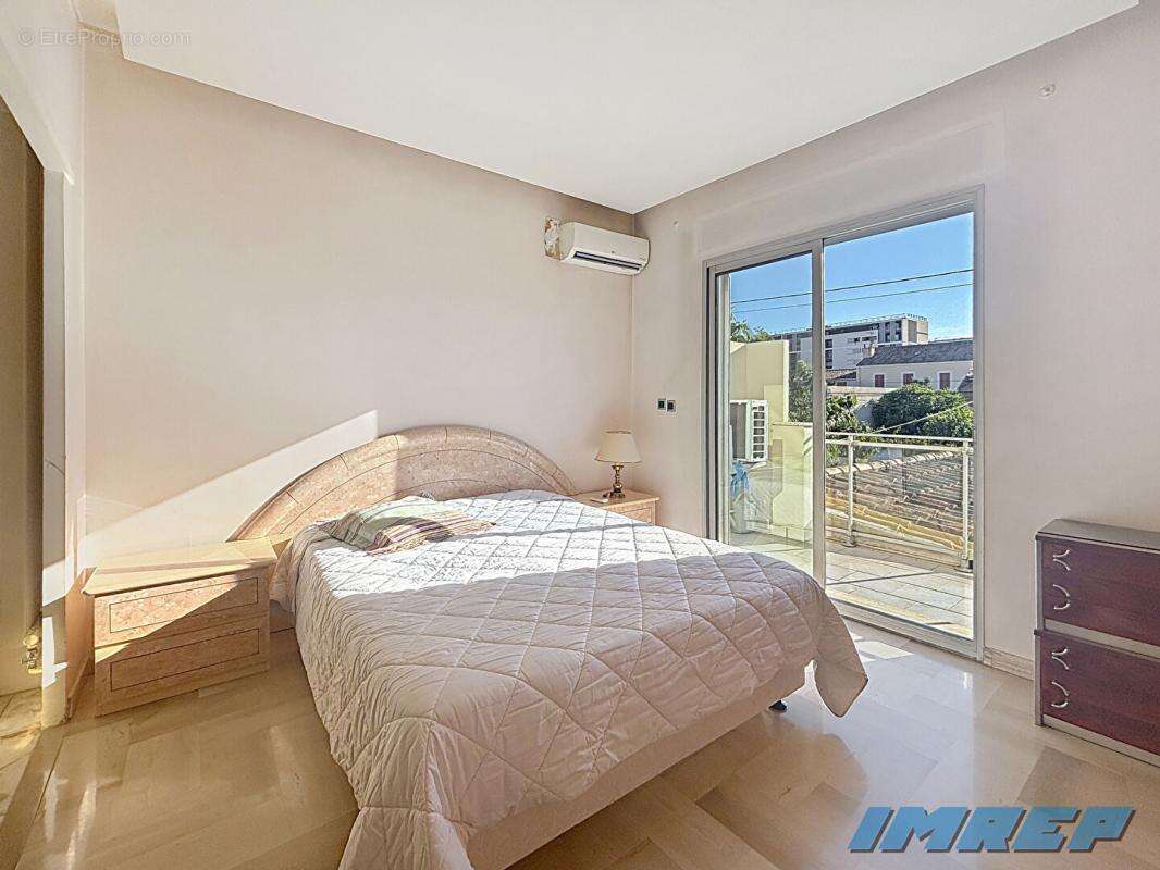 Maison à MARSEILLE-10E