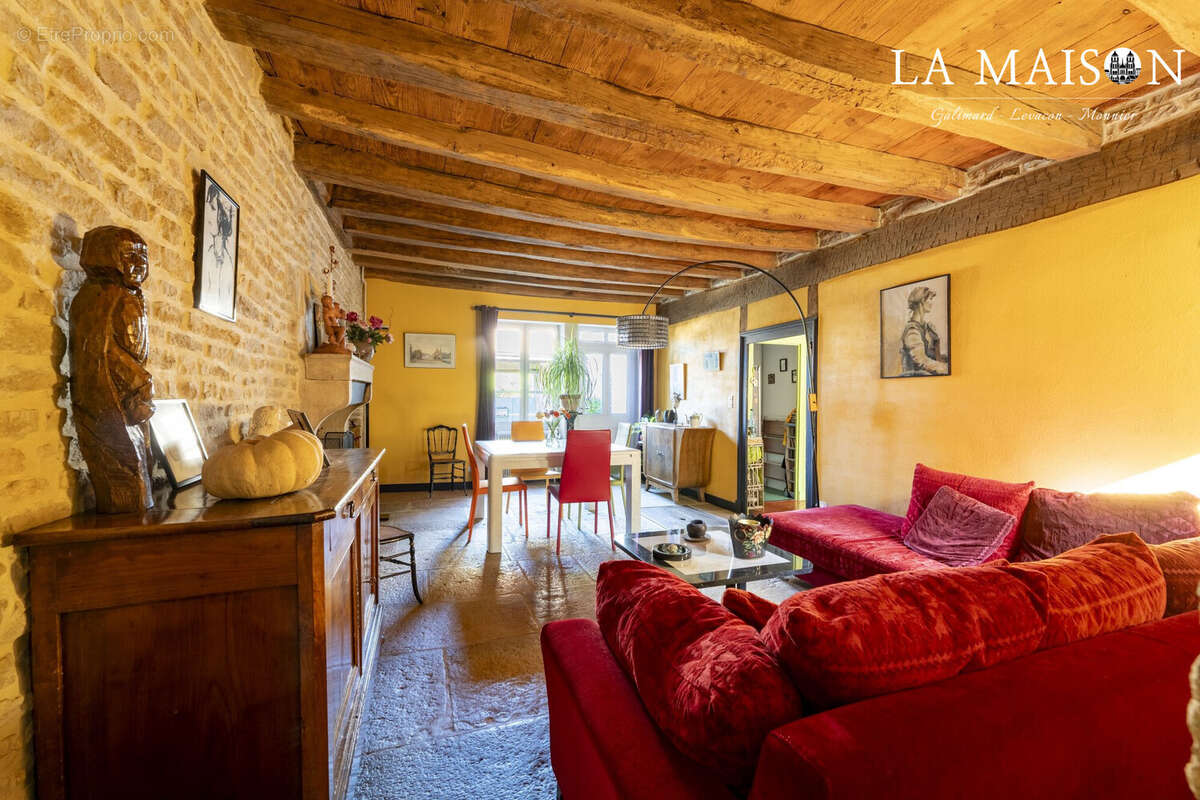 Maison à FONTAINE-LES-DIJON