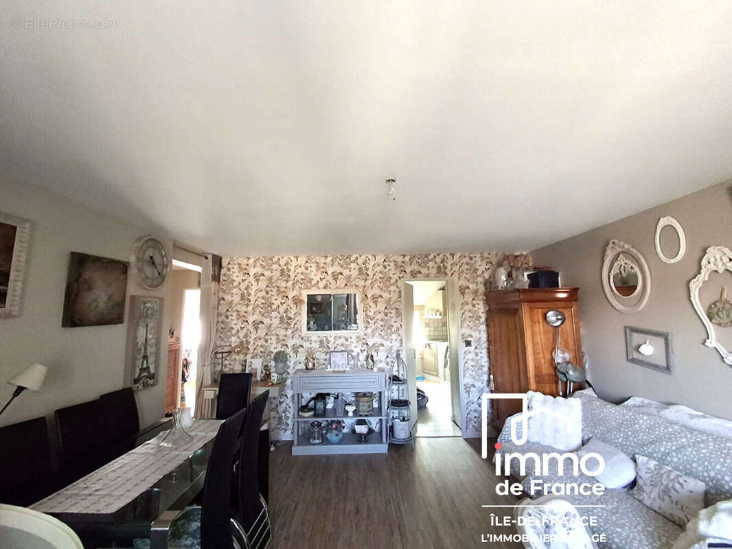 Appartement à BOIS-D'ARCY