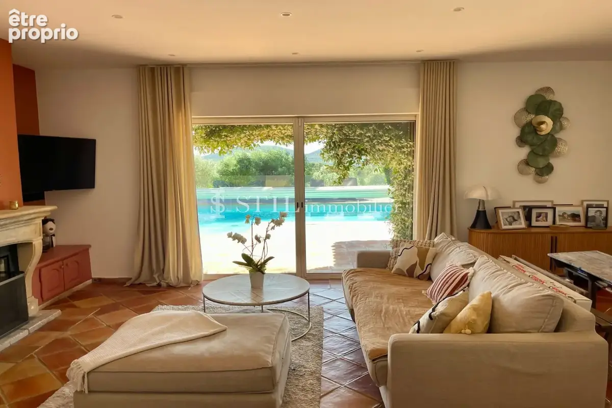 Maison 5 pièces 150 m² à vendre à Plan-De-La-Tour (83120) - photo 3
