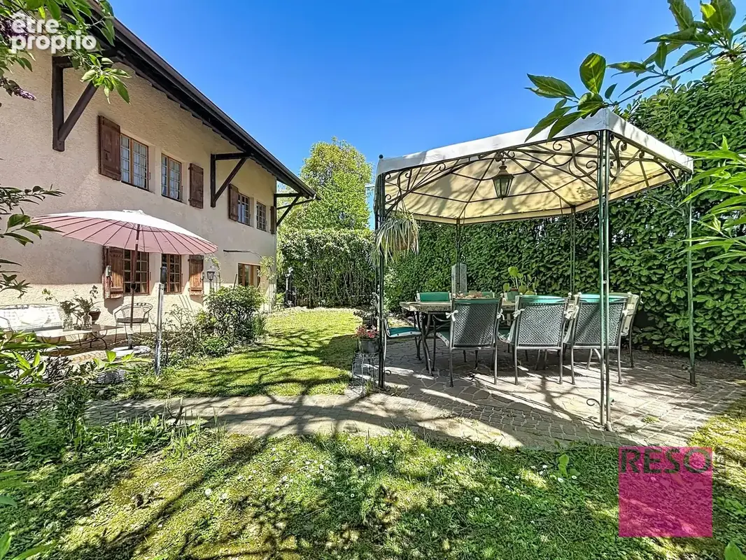 Maison 13 pièces 347 m² à vendre à Valleiry (74520) - photo 3