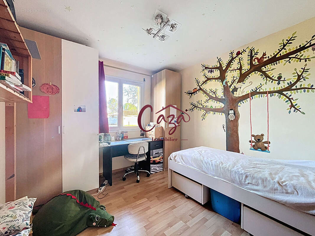 Maison à BLANQUEFORT