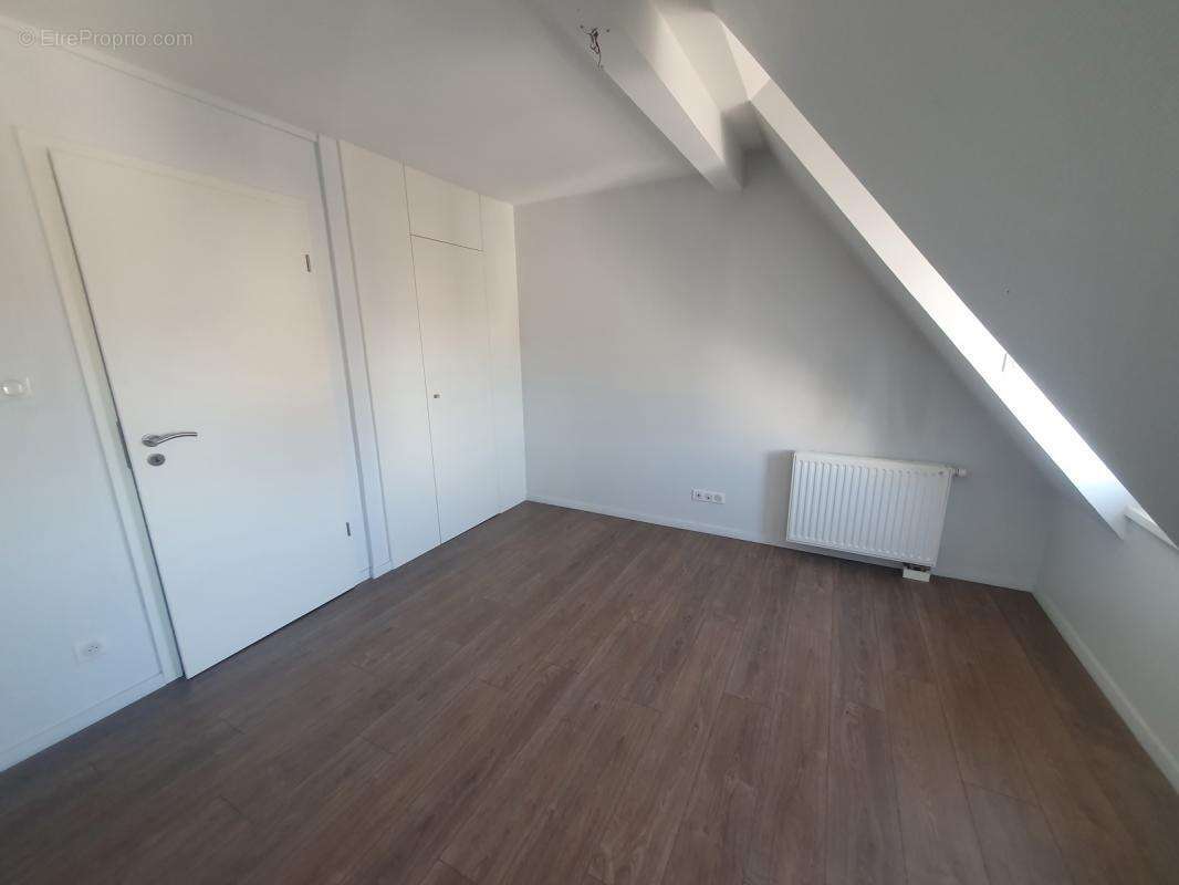 Appartement 3 pièces  - dernier étage - parc du contades - photo 6