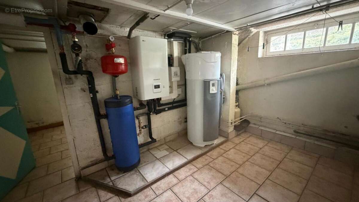 Maison traditionnelle Bretonne hyper centre de PLOUGUENAST - photo 20