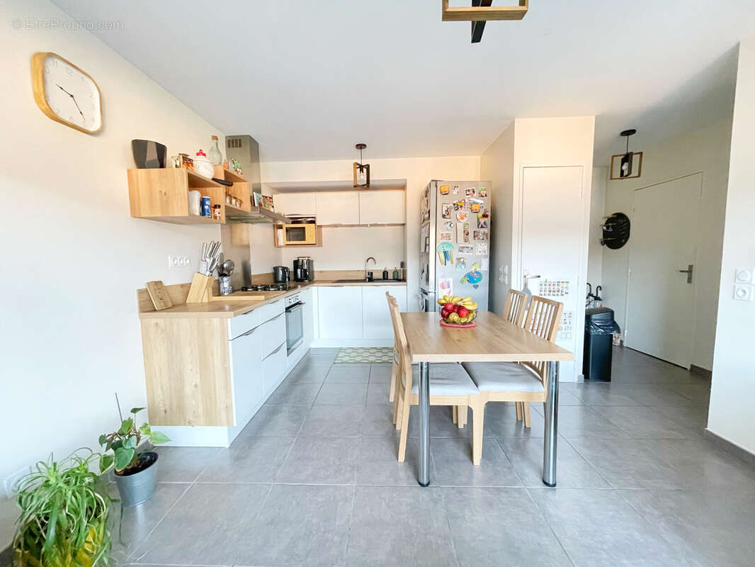 Appartement à OULLINS