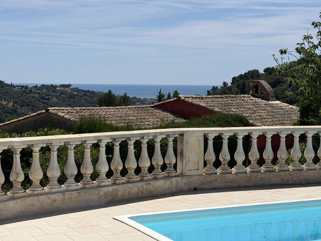 Maison 184 m2 avec piscine et vue - photo 9