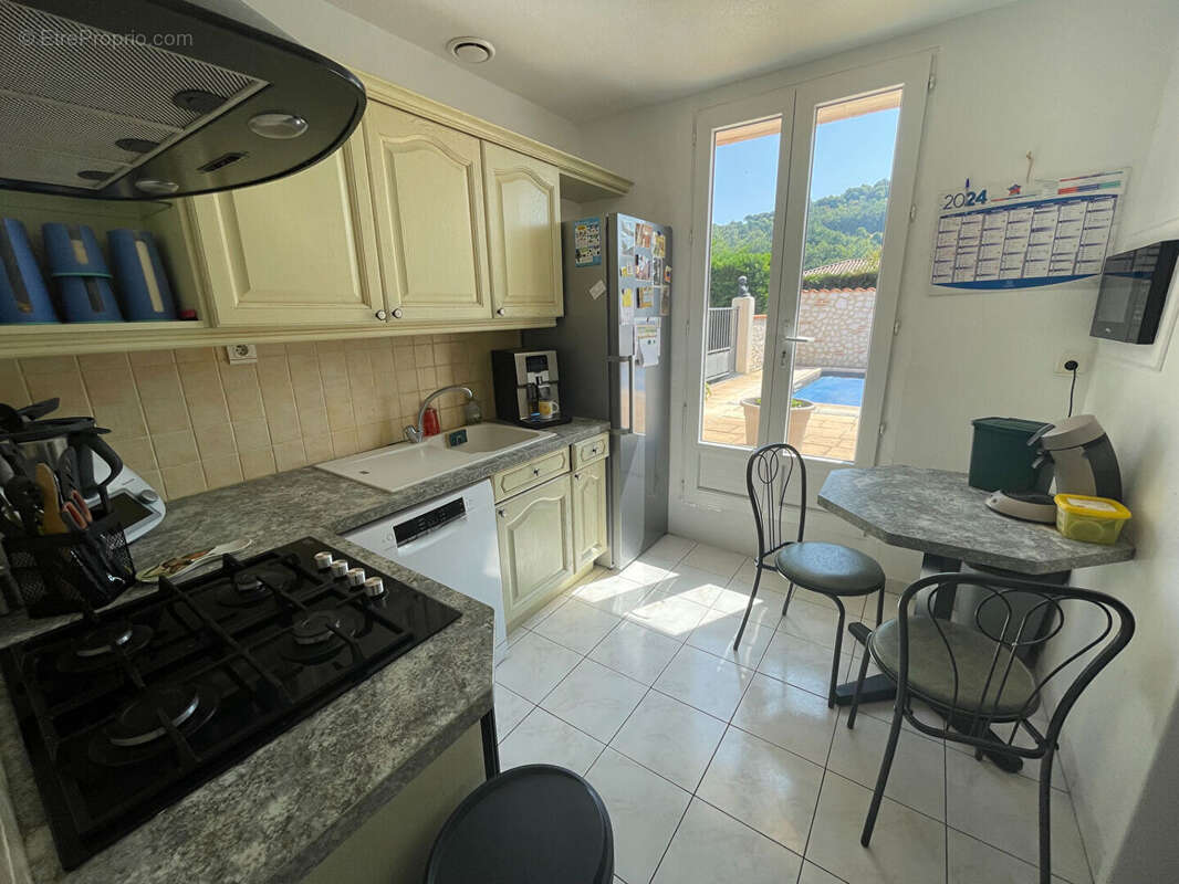 Maison à SAINT-SYLVESTRE-SUR-LOT