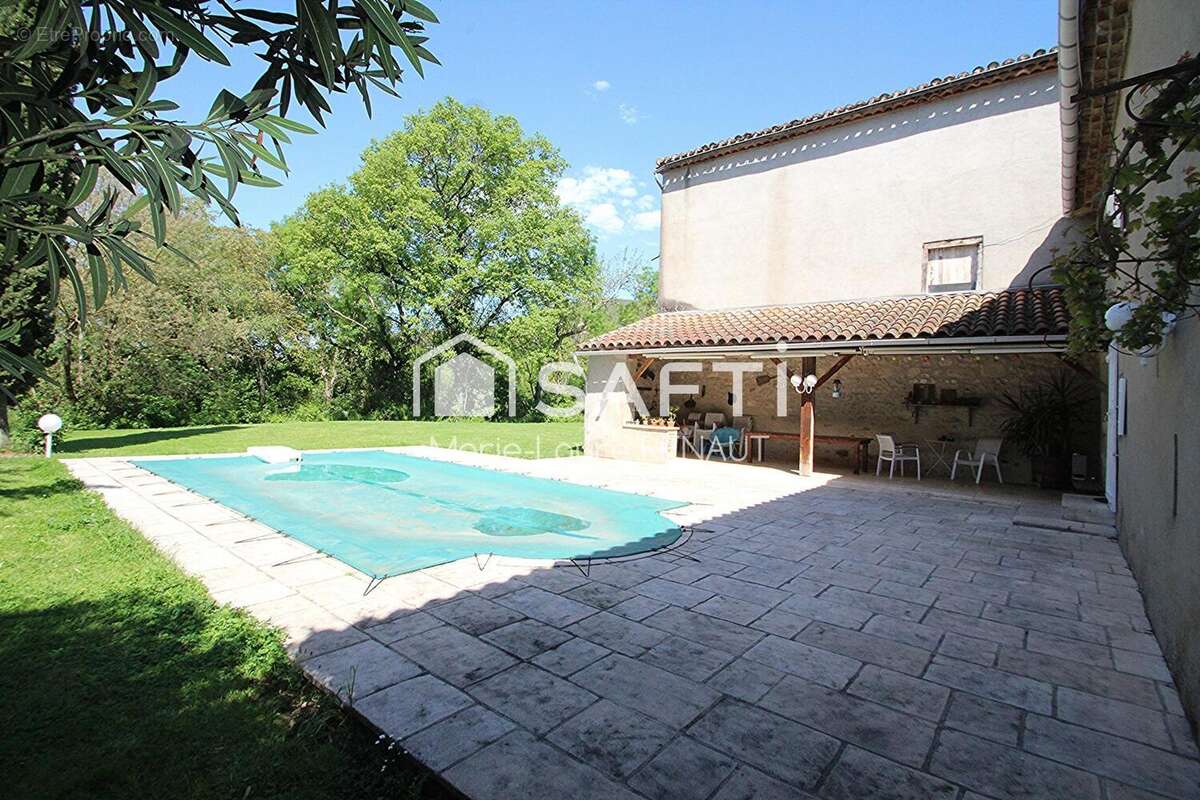 Photo 4 - Maison à SAINT-JULIEN-DU-PUY