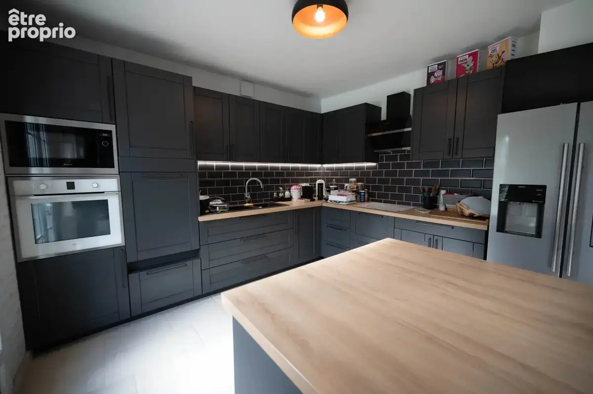 Propriete avec  3 chambres, un studio et piscine - cisse - photo 11