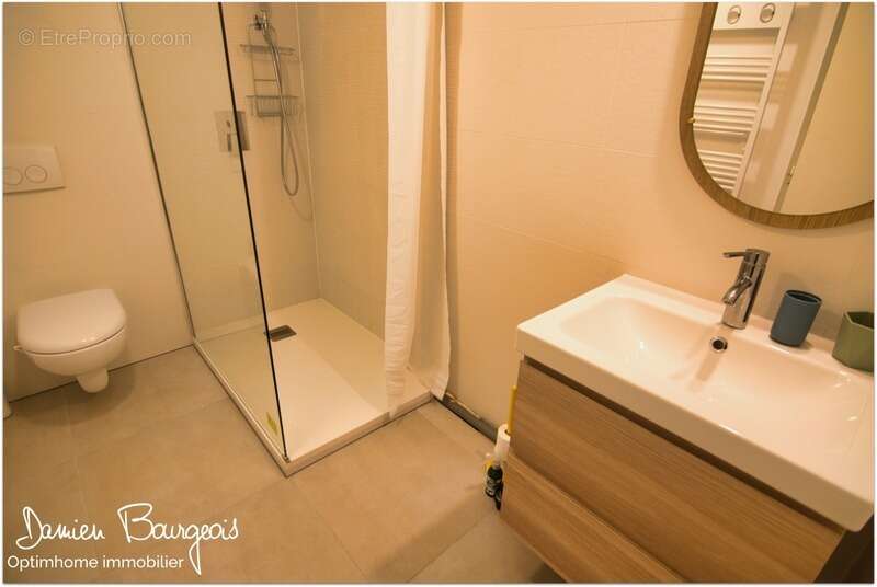 Appartement à THOIRY