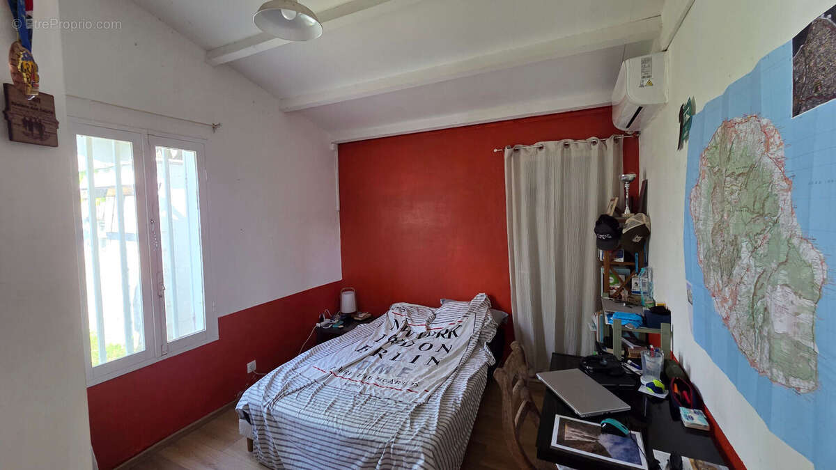 Maison à SAINT-DENIS