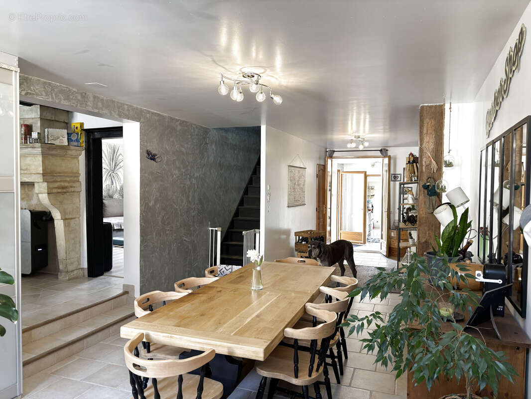 Maison à FAINS-VEEL