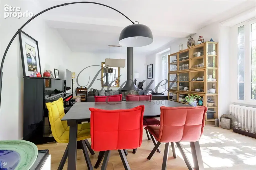 Paris 14e (75014), quartier Alésia — Maison familiale de 170 /207 m² avec terrasse, studio indépendant et stationnement - photo 7